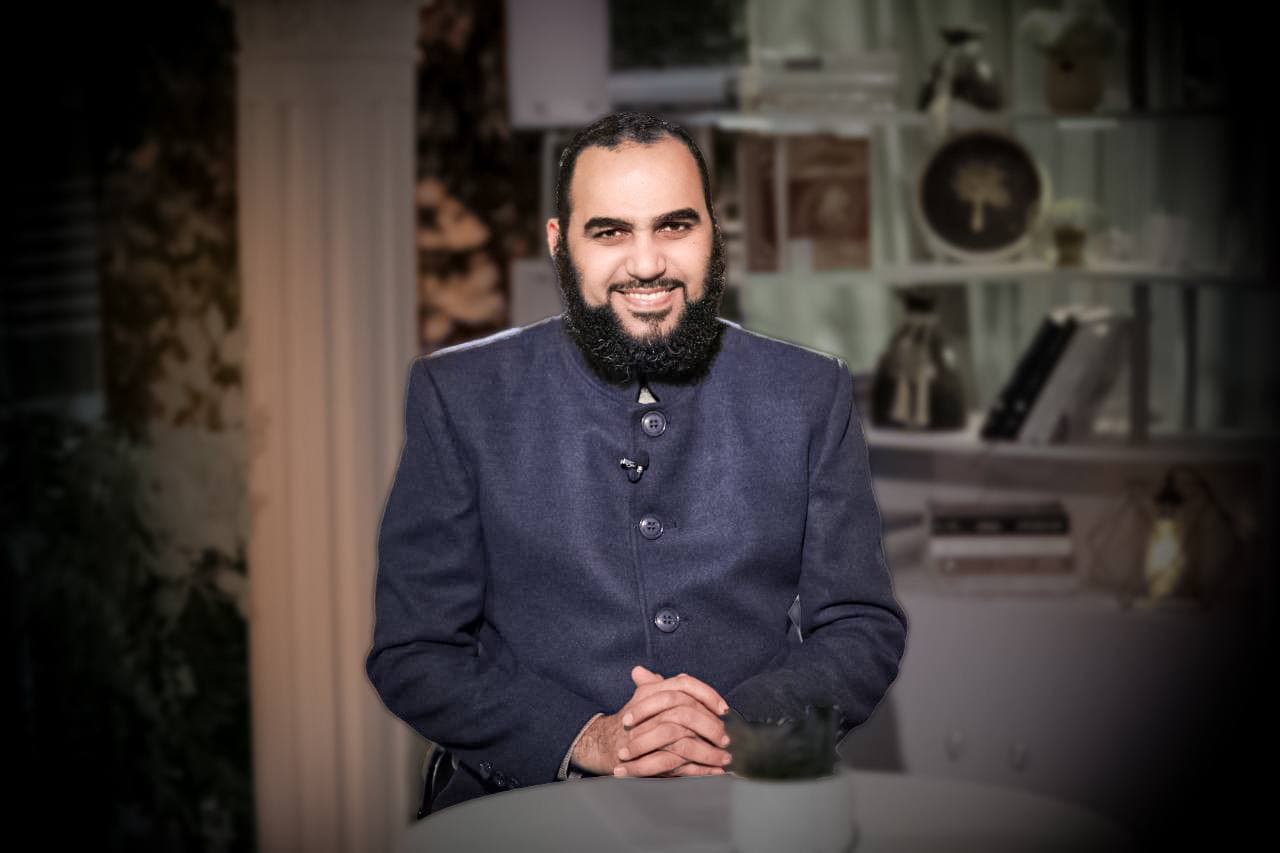 فضل الأذكار المسنونة دبر الصلاة وأثرها في مغفرة الخطايا